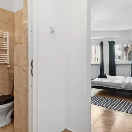 Chic Studio Old Town 1