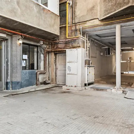 Chic Studio Old Town 1 Apartment *